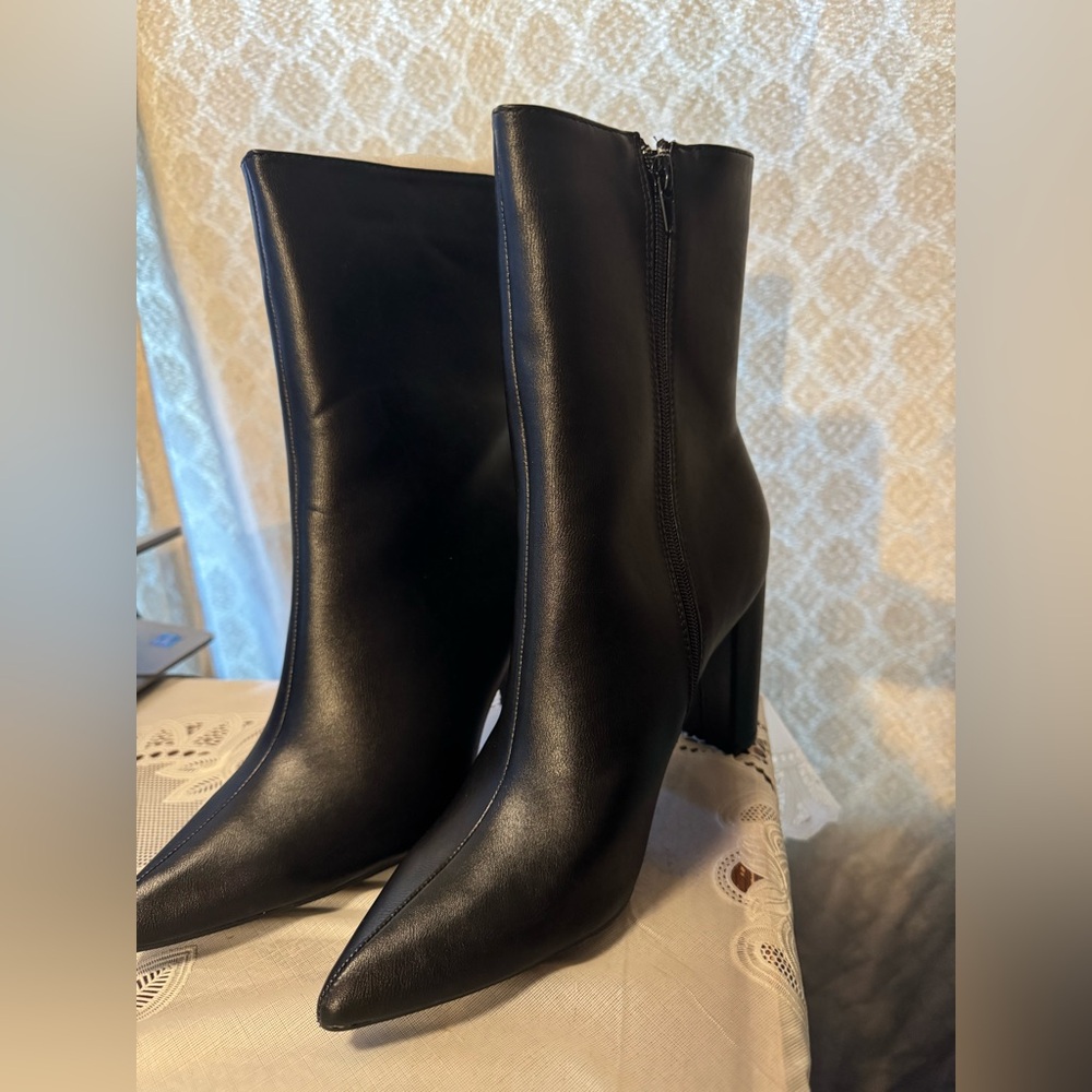 New black bootie